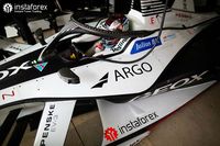 InstaForex - พันธมิตรอย่างเป็นทางการของทีมแข่ง Dragon Racing