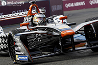 InstaForex - พันธมิตรอย่างเป็นทางการของทีมแข่ง Dragon Racing