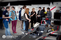 InstaForex - พันธมิตรอย่างเป็นทางการของทีมแข่ง Dragon Racing
