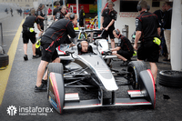 InstaForex - พันธมิตรอย่างเป็นทางการของทีมแข่ง Dragon Racing